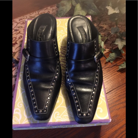 brighton mule shoes